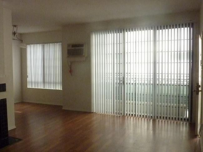 Building Photo - 3648 Motor Ave