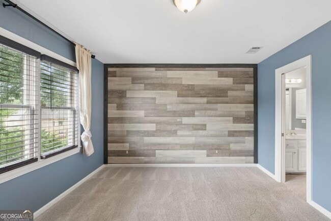 Building Photo - 3296 Belmont Glen Dr SE