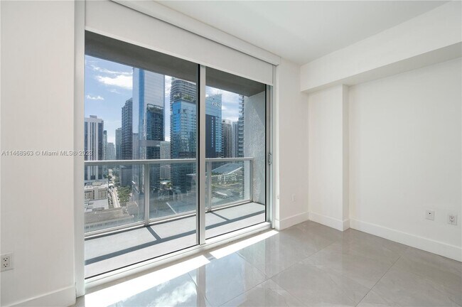 Building Photo - 55 SE 6th St