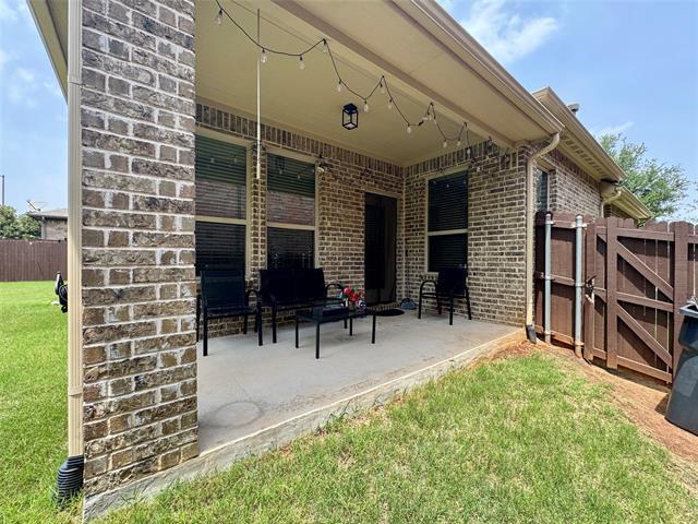 Building Photo - 9304 Moon River Dr