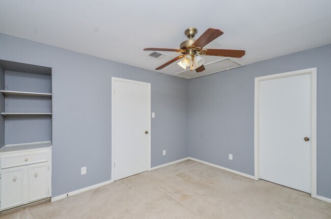 Building Photo - 2103 Winged Foot Dr