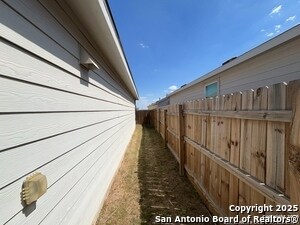 Building Photo - 20362 Agate Rdg