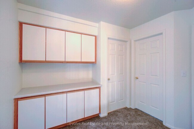 Building Photo - Evolve Real Estate: Bright & Spacious Home in Denver’s Green Valley Ranch! Available May 1st