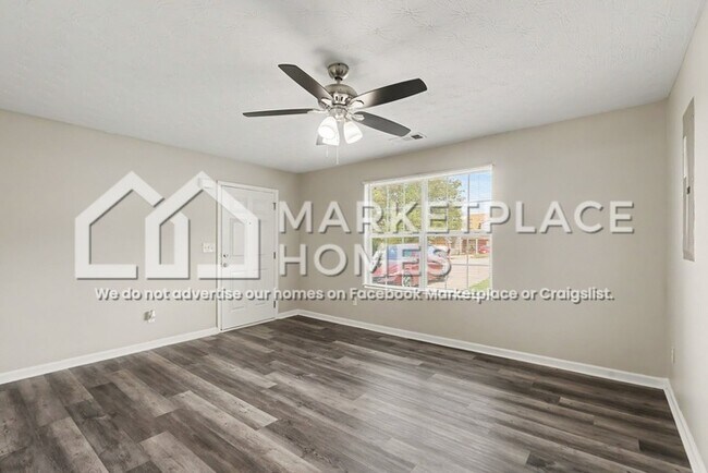 Building Photo - 917 Carlton Pointe Terrace