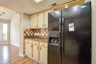 Building Photo - 7623 Kite Hill Dr