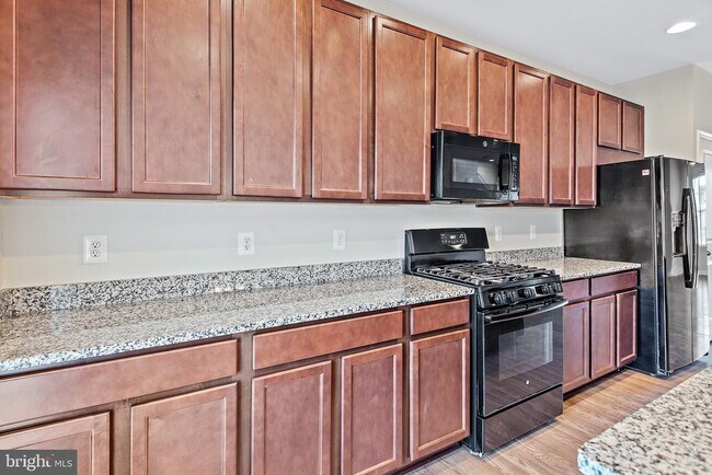Building Photo - 1549 Wilmer Park Ln