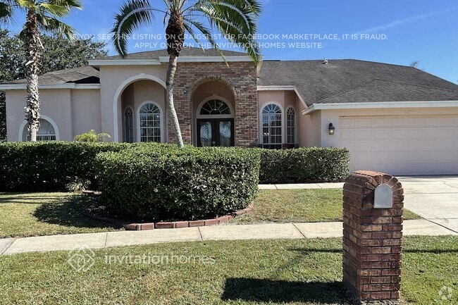 Building Photo - 10117 Vista Pointe Dr