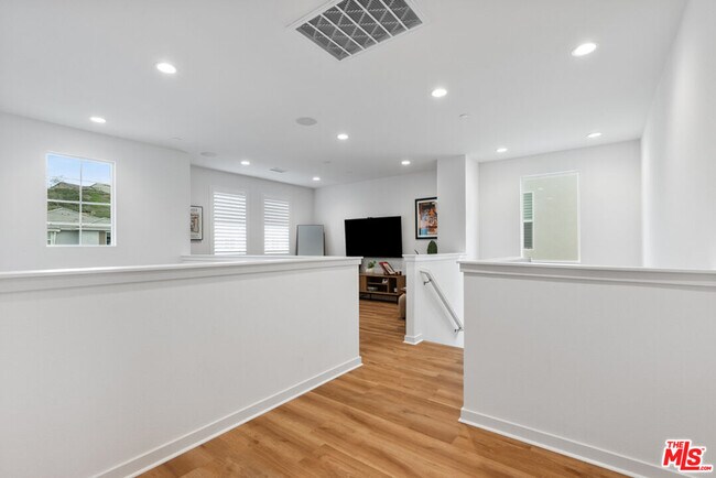 Building Photo - 18130 Radiance Ln