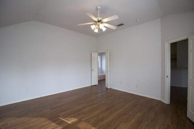 Building Photo - 5208 Whiting Way