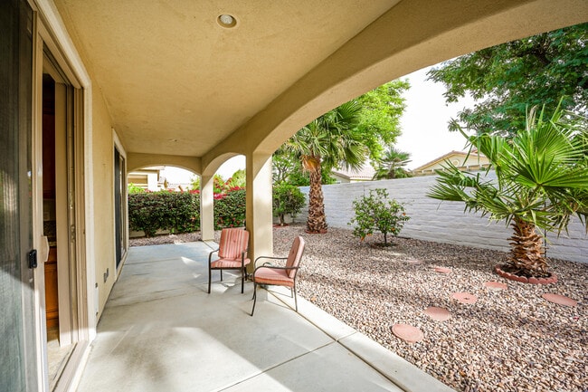 Building Photo - 41544 Via Arleta