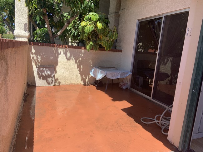 Front patio - 10030 Owensmouth Ave