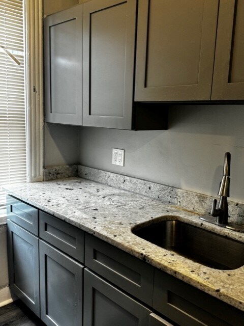 Kitchen - 25 Marshall St