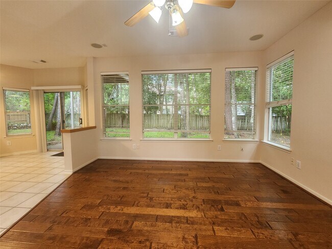 Building Photo - 11 Cider Mill Ct