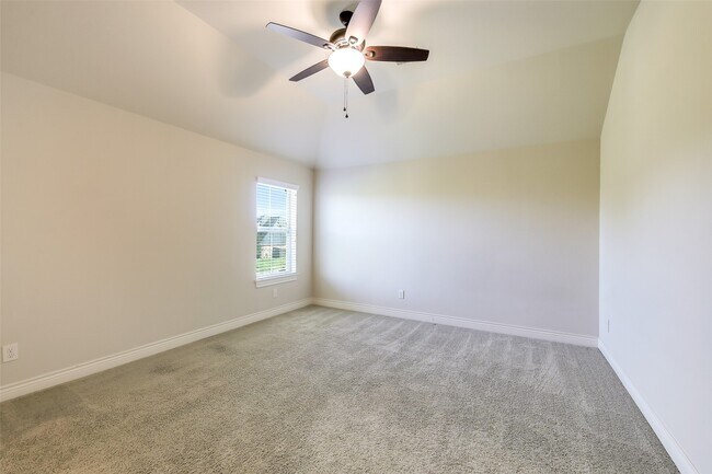 Building Photo - 27906 Colonial Point Dr