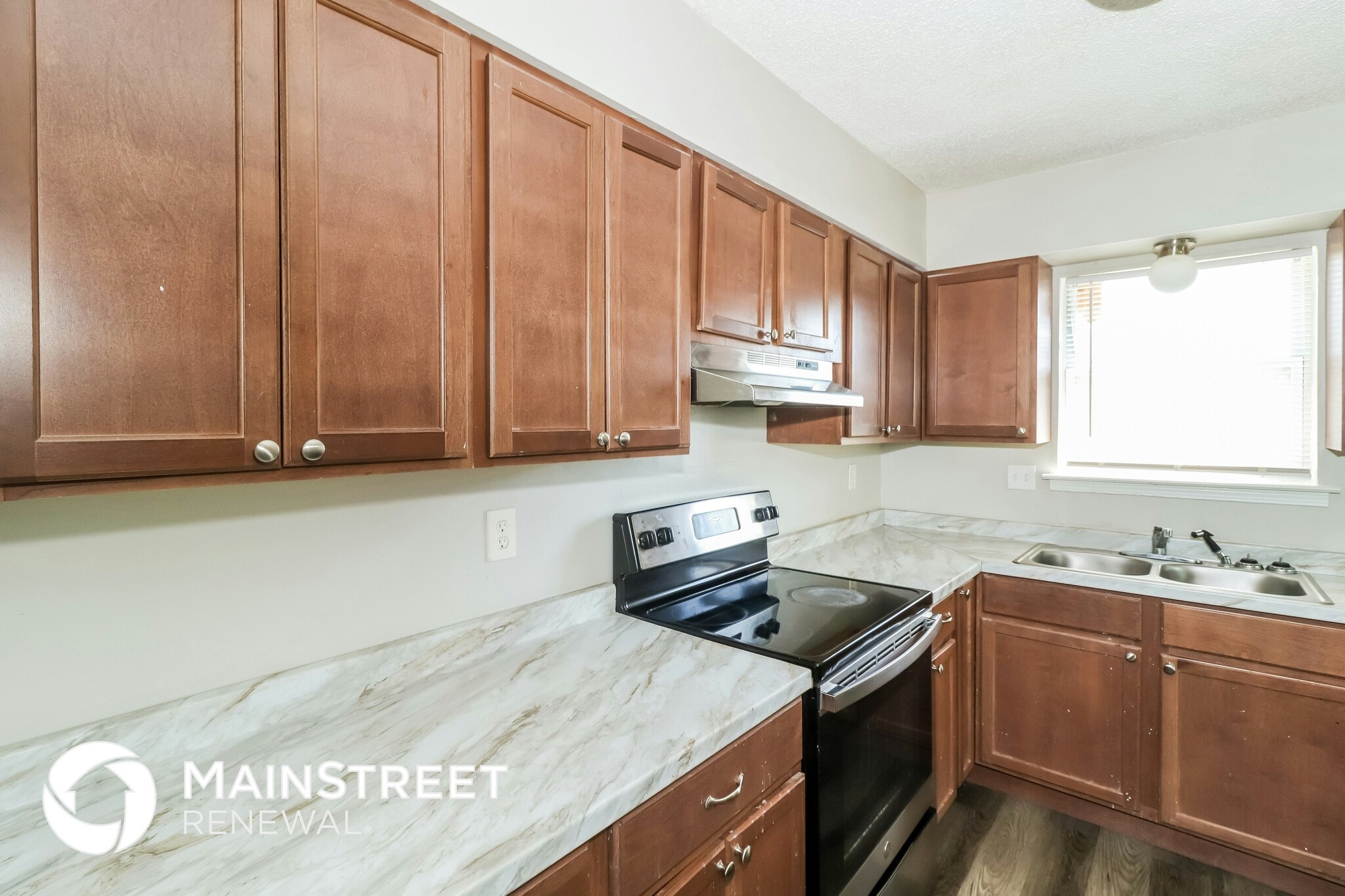 Building Photo - 4402 Guildhall Dr