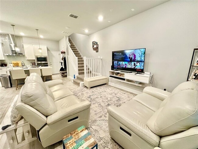 Building Photo - 900 Wild Date Ln