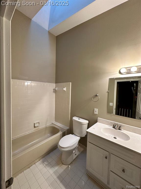Building Photo - 39975 Crosswinds Rd