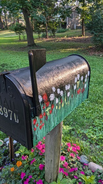 Building Photo - 8970 E Gull Lake Dr