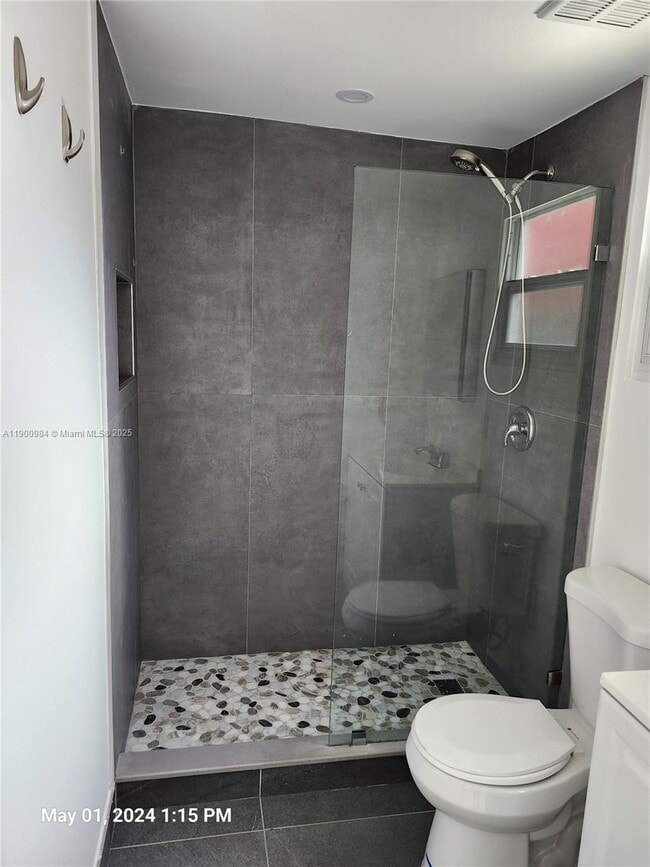 Building Photo - 1934 NW 25th Ave