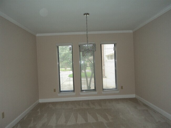 Building Photo - 3123 Bonney Briar Dr