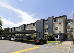 Building Photo - Flight at Lowry