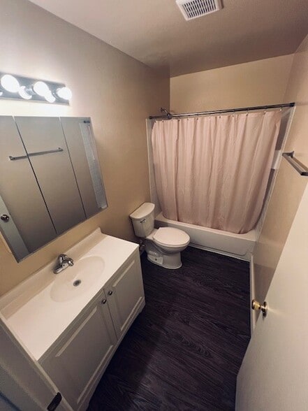 Building Photo - Sequoia Gardens Apartments