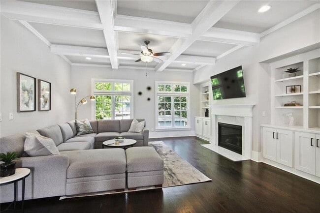 Building Photo - 692 Drewry St NE