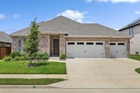 Building Photo - 5513 Deer Run Dr