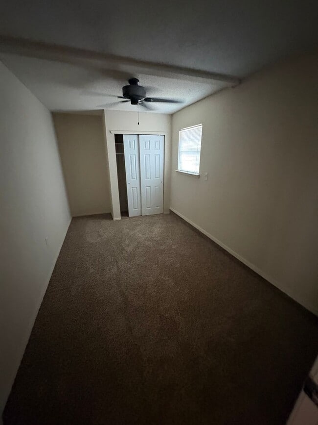 Building Photo - WEST SIDE HOME FOR RENT