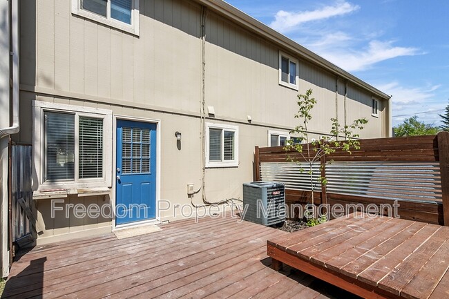 Building Photo - 4857 W Targee St