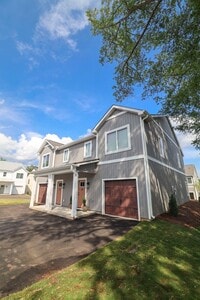 Building Photo - 506 Tarrant St