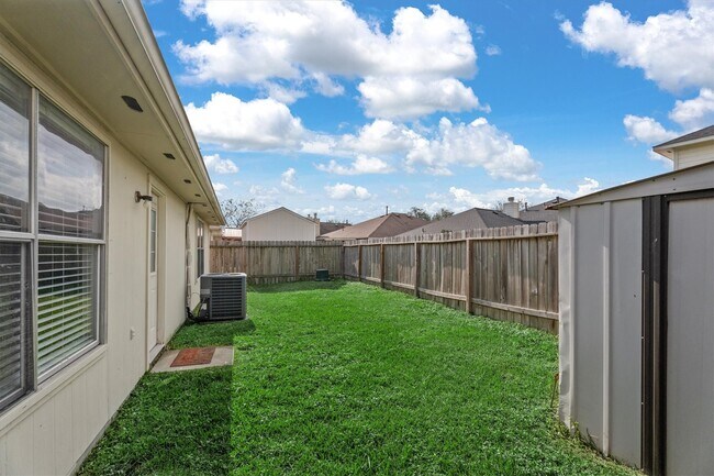 Building Photo - 21015 Hidden Bridle Ct