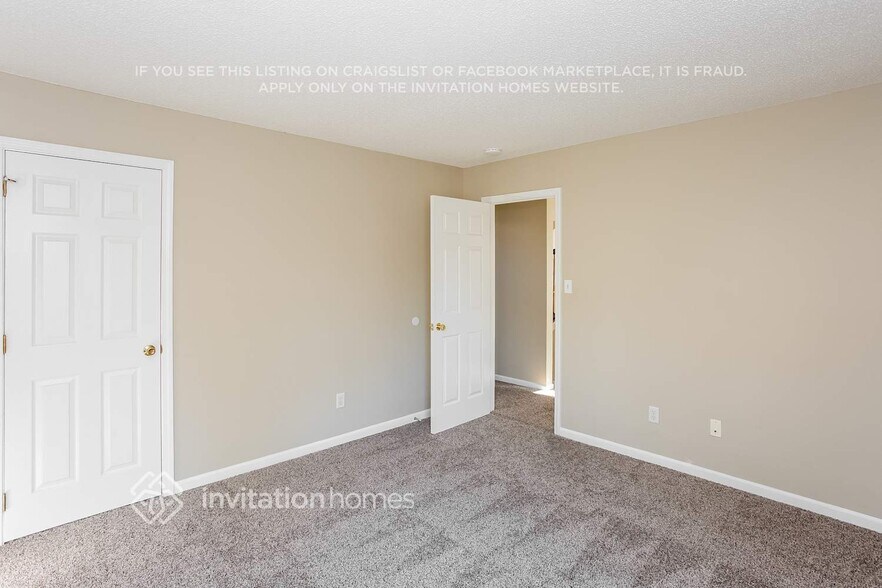 Building Photo - 9906 Sweet Plum Dr