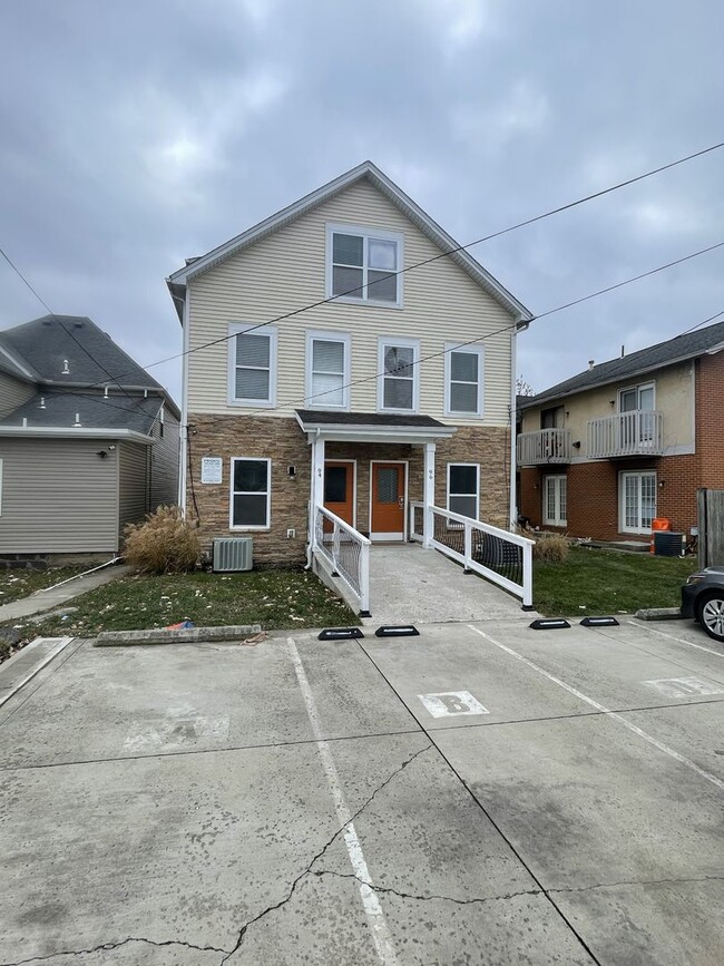 Building Photo - 94-96-96 McMillen Ave