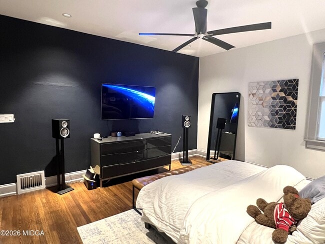 Building Photo - 171 Calloway Dr