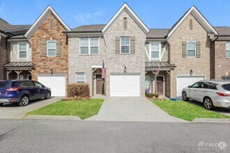 Building Photo - 204 Ashmere Ct