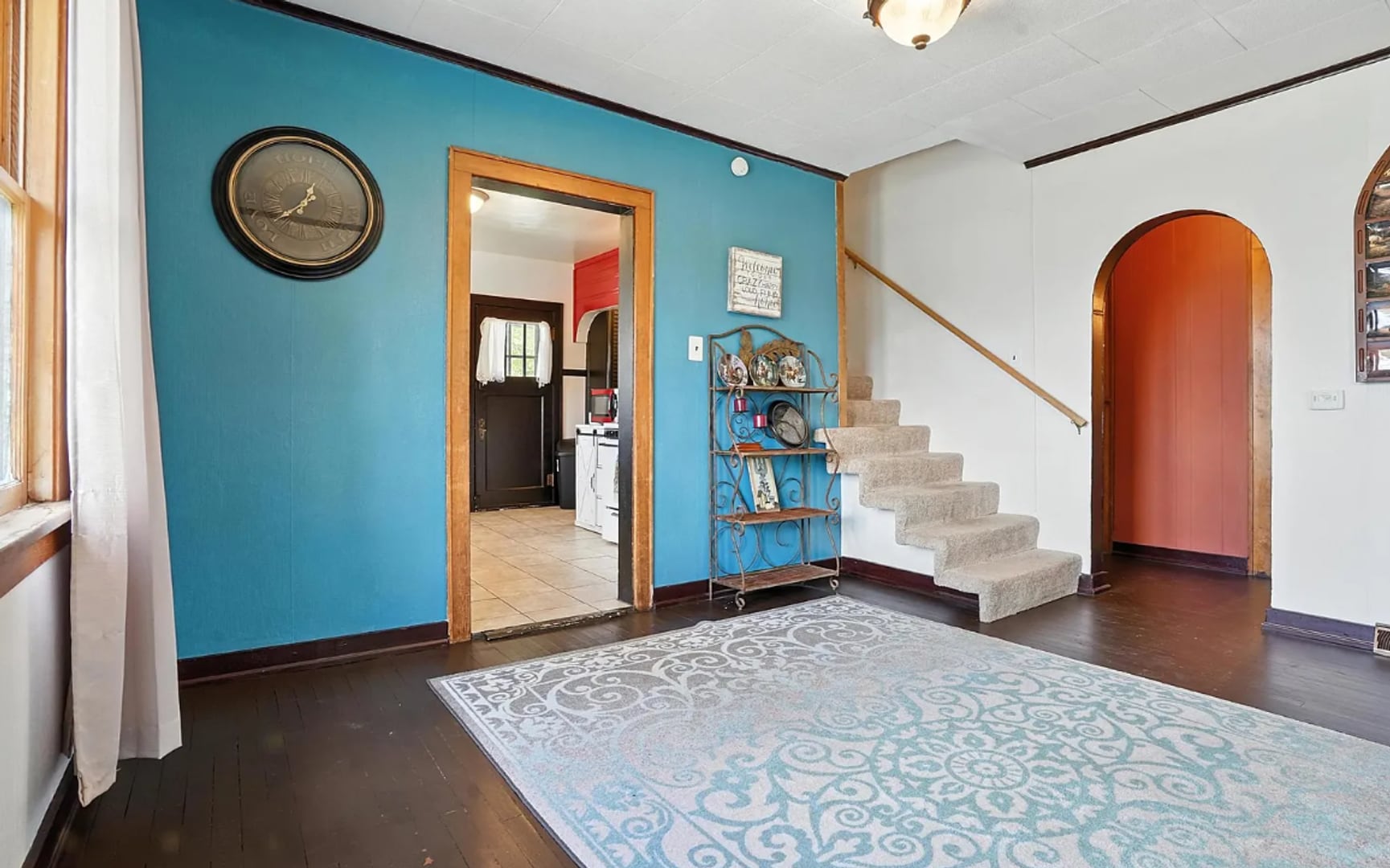 Building Photo - 212 May St