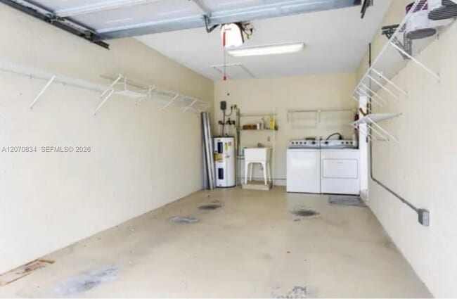 Building Photo - 8187 SE Fox Hill Pl