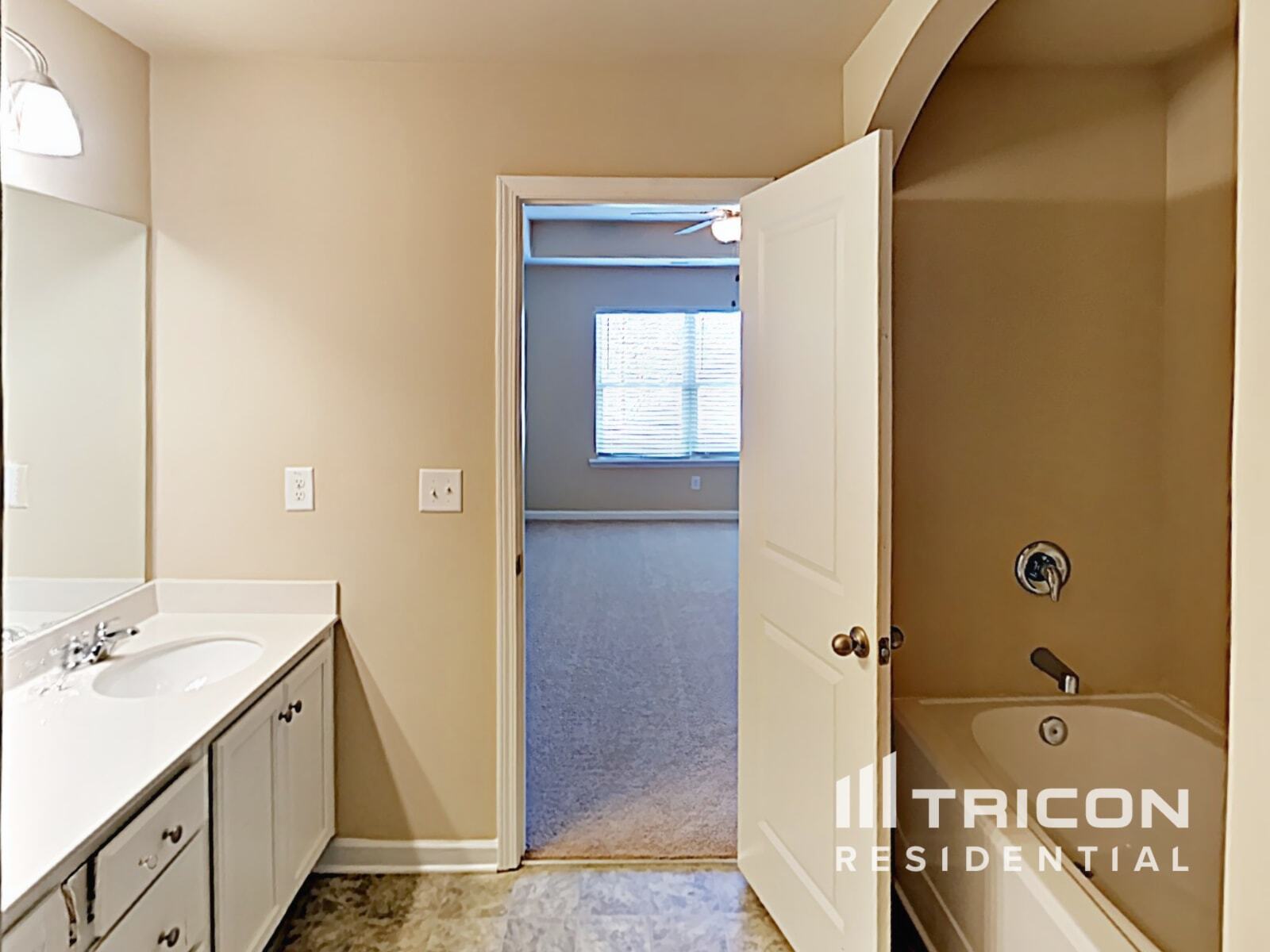 Building Photo - 190 Southwind Cir