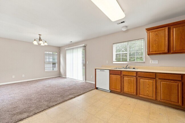 Building Photo - 3742 Marshlane Way