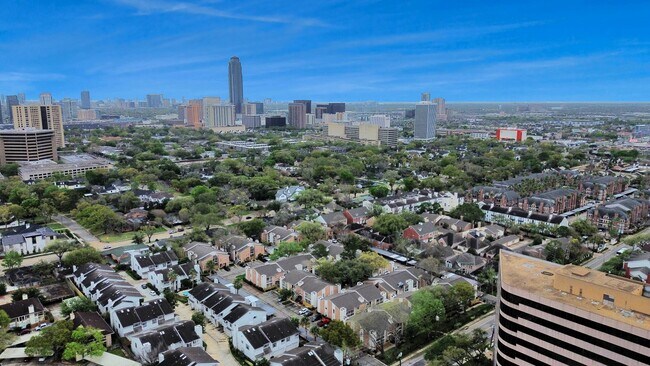 Building Photo - 2001 Bering Dr