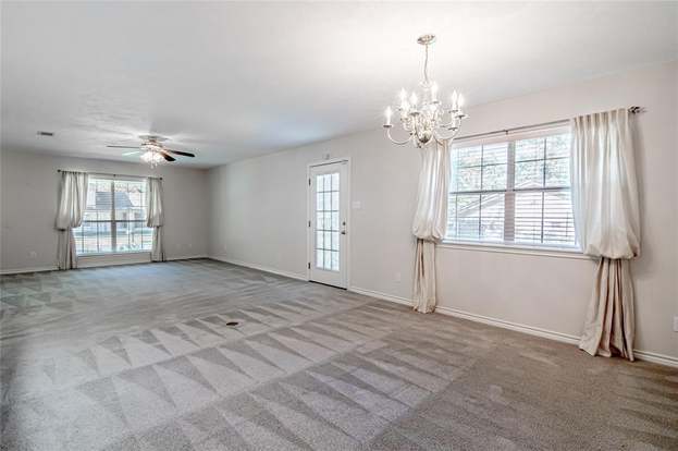 Building Photo - 203 Pine Valley