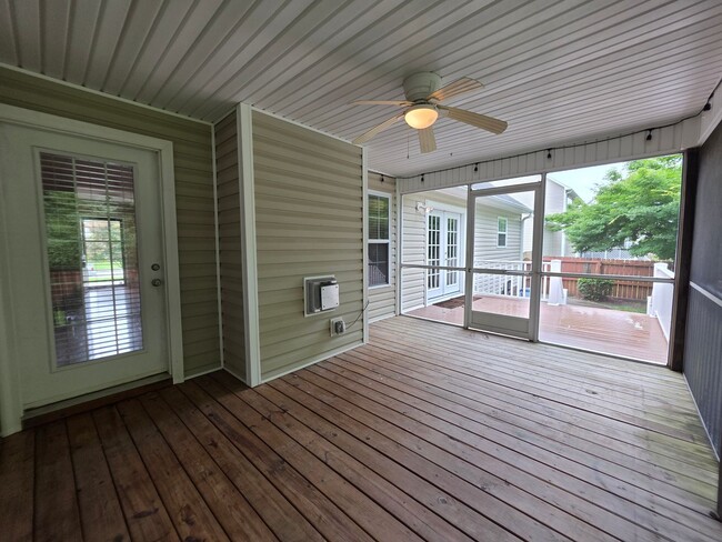 Building Photo - 205 Woodberry Pl