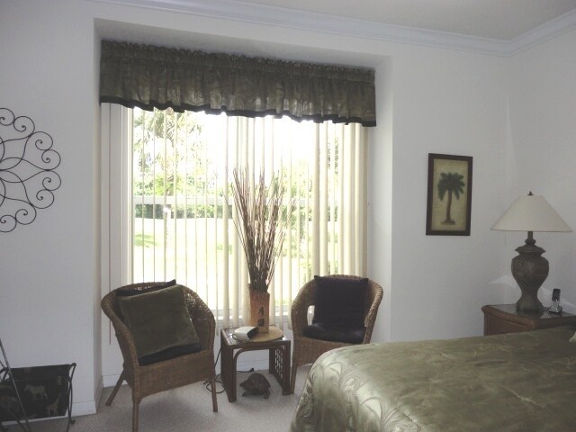 Building Photo - SPECIAL PRICE!! 2BD/2BA/2CG VILLA