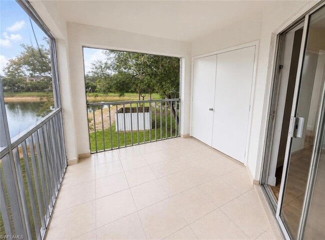 Building Photo - 161 Santa Clara Dr