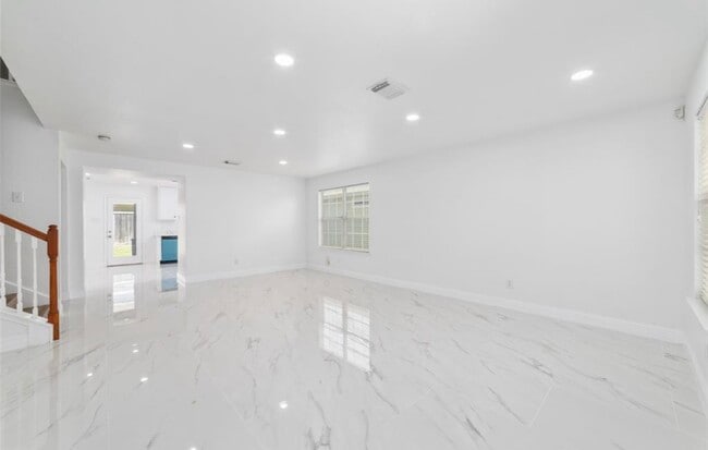 Building Photo - 13106 Crescent Manor Ln