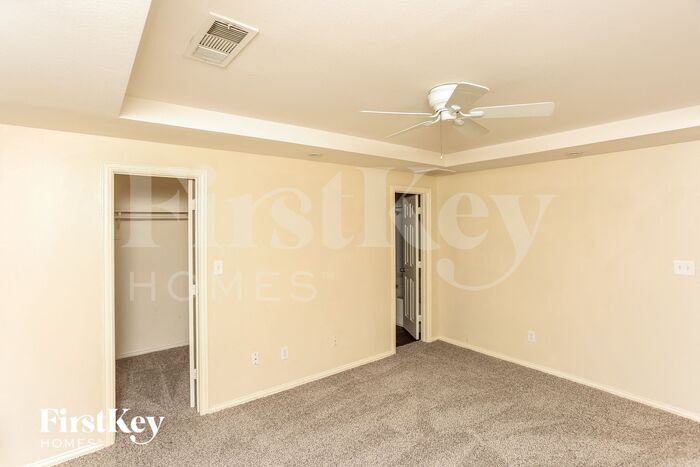 Building Photo - 5305 Jordan Ridge Dr