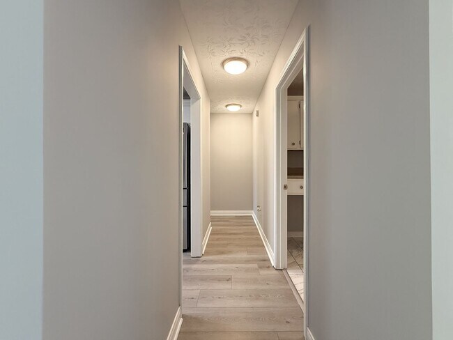 Building Photo - 2018 Tranquil Ln