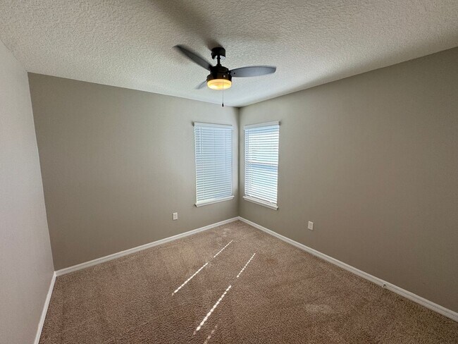 Building Photo - GORGEOUS 3 Bd/2.5 Ba in Winter Garden!!