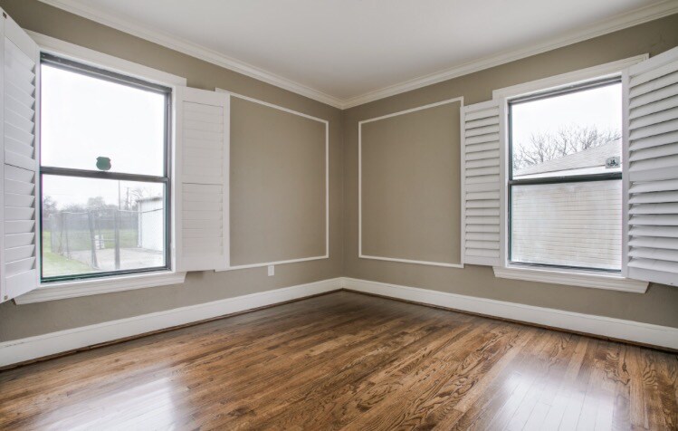 Building Photo - 417 E Holley St